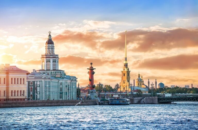 Экскурсия по Петербургу с дневной Петропавловской крепостью